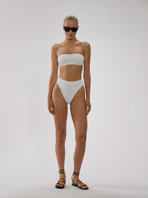 Cece All-Around Bandeau In Crinkle