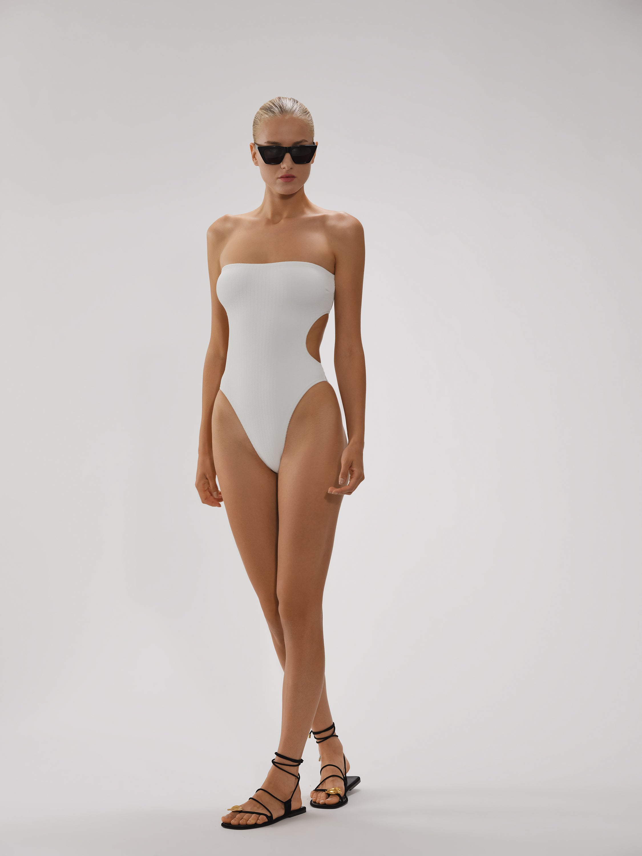 新品andmary Coco pleats swimwear white ANDMARY】Coco pleats swimwear